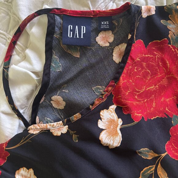 New GAP Satin High-Neck Midi Dress - Picture 2 of 5